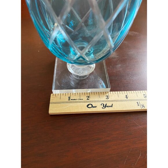FTD Crystal Pedestal Vase With Etched Diamond Pattern & Square Base 9 Inches Tal - Picture 6 of 6